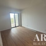 Apartment 4-bedroom for sale in Loures, Greater Lisbon &bull; ARE40183 - gallery image
