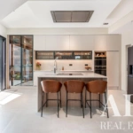 Villa 4-bedroom for sale in Santo Isidoro, Mafra, Greater Lisbon &bull; ARE39952 - gallery image