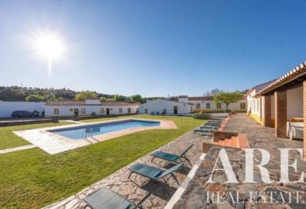 Farmhouse 8-bedroom for sale in Cabeço de Vide, Fronteira, Portalegre &bull; ARE40170