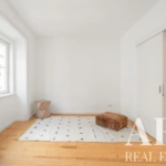 Apartment 2+1 bedroom for sale in Graça, Lisbon &bull; ARE40174 - gallery image