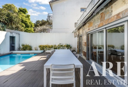 Villa 5-bedroom for sale in Cascais, Greater Lisbon &bull; ARE39874