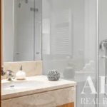 Apartment 4-bedroom for sale in Parque das Nações, Lisbon &bull; ARE40254 - gallery image