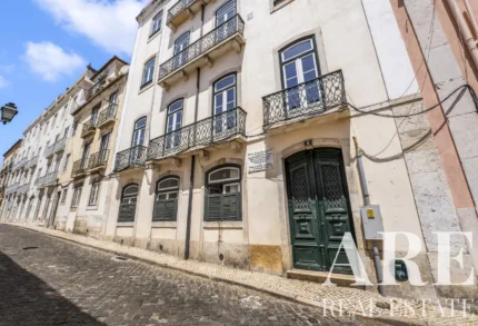 Apartment 2-bedroom for sale in Bairro Alto, Lisbon &bull; ARE37204