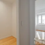 Apartment 2-bedroom for sale in Graça, Lisbon &bull; ARE40174 - gallery image