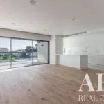 Apartment 3-bedroom for sale in Parque Atlântico, Parede, Cascais, Greater Lisbon &bull; ARE40279 - gallery image