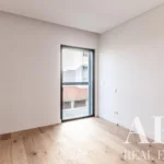 Apartment 3-bedroom for sale in Parque Atlântico, Parede, Cascais, Greater Lisbon &bull; ARE40279 - gallery image