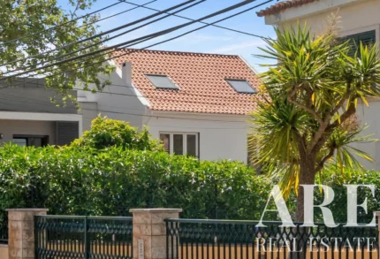 Apartment 3-bedroom for sale in Centro Histórico Cascais, Cascais, Greater Lisbon &bull; ARE40193