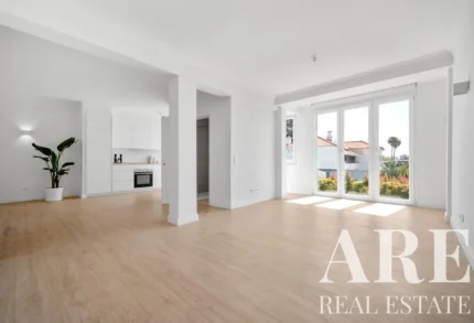 Apartment 3-bedroom for sale in Centro Histórico Cascais, Cascais, Greater Lisbon &bull; ARE40193