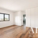 Villa 7-bedroom for sale in Setubal &bull; ARE35810 - gallery image