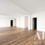 Villa 7-bedroom for sale in Setubal &bull; ARE35810 - gallery image