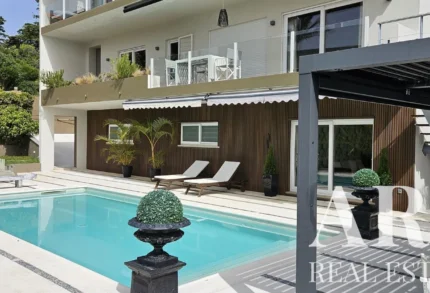 Villa 5-bedroom for sale in Estoril, Cascais, Greater Lisbon &bull; ARE37350