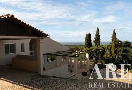 Villa 7-bedroom for sale in Azoia, Sesimbra, Setubal &bull; ARE37739