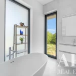 Villa 4-bedroom for sale in Almoçageme, Sintra, Greater Lisbon &bull; ARE40165 - gallery image