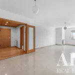 Apartment 2-bedroom for sale in Cascais, Greater Lisbon &bull; ARE40270 - gallery image