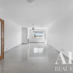 Apartment 2-bedroom for sale in Cascais, Greater Lisbon &bull; ARE40270 - gallery image