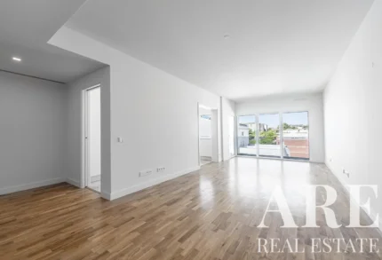 Apartment 3-bedroom for sale in Campo Grande, Lisbon &bull; ARE34255