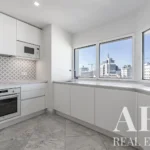 Apartment 3-bedroom for sale in Campo Grande, Lisbon &bull; ARE34255 - gallery image