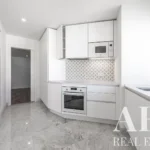 Apartment 3-bedroom for sale in Campo Grande, Lisbon &bull; ARE34255 - gallery image