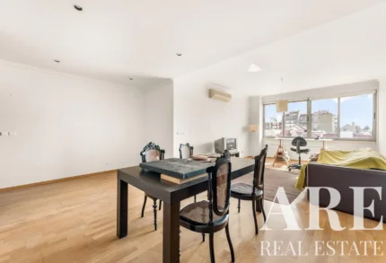 Apartment 2-bedroom for sale in 1600-196 &bull; ARE40141