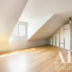 Duplex Apartment 3-bedroom for sale in Saldanha, Lisbon &bull; ARE40209 - gallery image