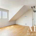Duplex Apartment 3-bedroom for sale in Saldanha, Lisbon &bull; ARE40209 - gallery image