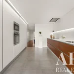 Apartment 3-bedroom for sale in Parque dos Poetas, Oeiras, Greater Lisbon &bull; ARE40244 - gallery image