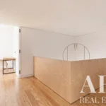 Duplex Apartment 2-bedroom for sale in Gulbenkian, Lisbon &bull; ARE40260 - gallery image