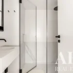 Duplex Apartment 2-bedroom for sale in Gulbenkian, Lisbon &bull; ARE40260 - gallery image