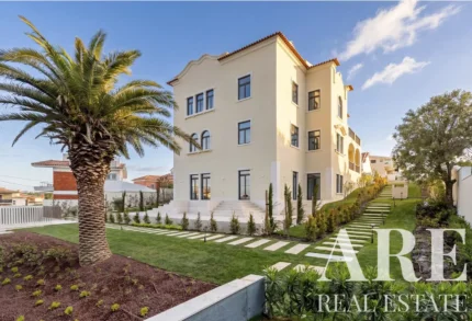 Apartment 3-bedroom for sale in Galardi, Monte Estoril, Cascais, Greater Lisbon &bull; ARE33218