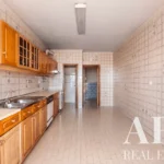 Top Floor Apartment 5-bedroom for sale in Quinta das Palmeiras, Oeiras, Greater Lisbon &bull; ARE40167 - gallery image