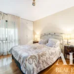 Apartment 4-bedroom for sale in Parque das Mil Flores development, Sete Rios, Lisbon &bull; ARE39219 - gallery image