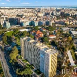 Apartment 4-bedroom for sale in Parque das Mil Flores development, Sete Rios, Lisbon &bull; ARE39219 - gallery image
