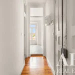 Apartment 3-bedroom for sale in Castelo, Lisbon &bull; ARE40283 - gallery image