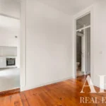 Apartment 3-bedroom for sale in Castelo, Lisbon &bull; ARE40283 - gallery image