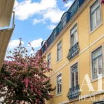 Apartment 3-bedroom for sale in Castelo, Lisbon &bull; ARE40283 - gallery image