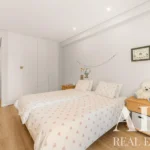 Apartment 4-bedroom for sale in Carcavelos, Cascais, Greater Lisbon &bull; ARE40382 - gallery image