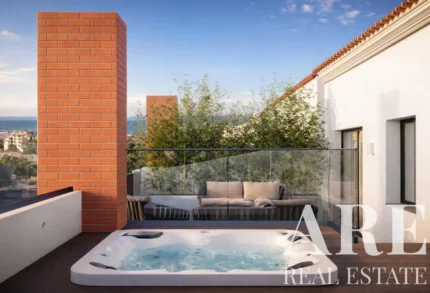 Villa 4-bedroom for sale in Oeiras, Greater Lisbon &bull; ARE40391