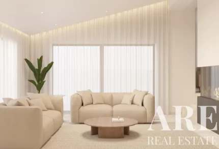 Villa 4-bedroom for sale in Oeiras, Greater Lisbon &bull; ARE40391