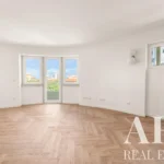 Penthouse Apartment 2-bedroom for sale in Amoreiras, Lisbon &bull; ARE40346 - gallery image