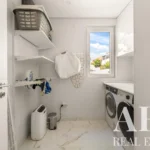 Apartment 4-bedroom for sale in Carcavelos, Cascais, Greater Lisbon • ARE40382 - gallery image