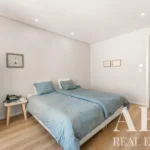 Apartment 4-bedroom for sale in Carcavelos, Cascais, Greater Lisbon • ARE40382 - gallery image