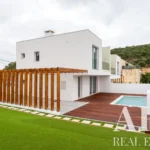 Villa 3-bedroom for sale in Sesimbra, Setubal &bull; ARE38265 - gallery image