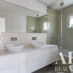 Villa 3-bedroom for sale in Sesimbra, Setubal &bull; ARE38265 - gallery image