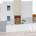 Villa 3-bedroom for sale in Sesimbra, Setubal &bull; ARE38265 - gallery image