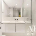 Apartment 3-bedroom for sale in Cascais, Greater Lisbon &bull; ARE40113 - gallery image
