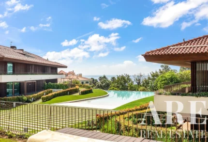 Apartment 3-bedroom for sale in Cascais, Greater Lisbon &bull; ARE40113