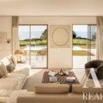 Land for sale in Caparica Hills Villas, Costa da Caparica, Almada, Setubal &bull; ARE40746 - gallery image