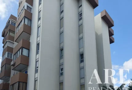 Apartment 4-bedroom for sale in Ameixoeira, Lisbon &bull; ARE40250