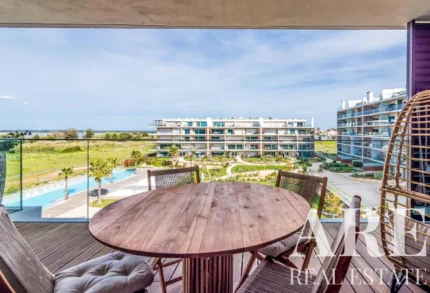 Apartment 4-bedroom for sale in Alcochete, Setubal &bull; ARE40768