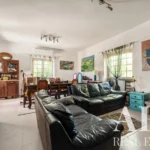 Farmhouse for sale in Lagoa de Albufeira, Sesimbra, Setubal • ARE40655 - gallery image